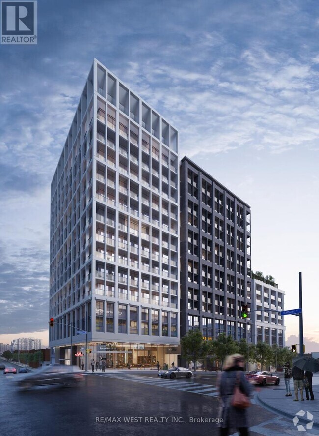 Building Photo - 2020-2020 Bathurst St