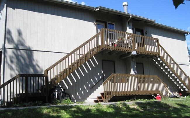 Building Photo - 5100 Dunbar Dr