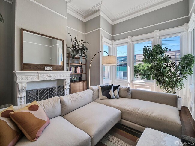 Foto del edificio - 1275 Florida St