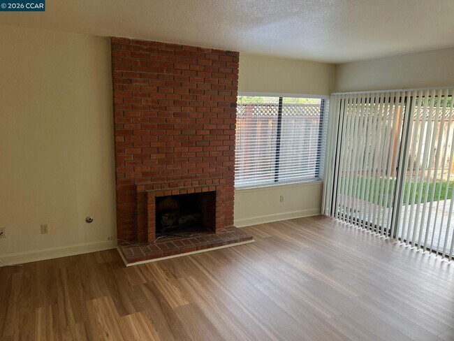 Foto del edificio - 1262 Vailwood Dr