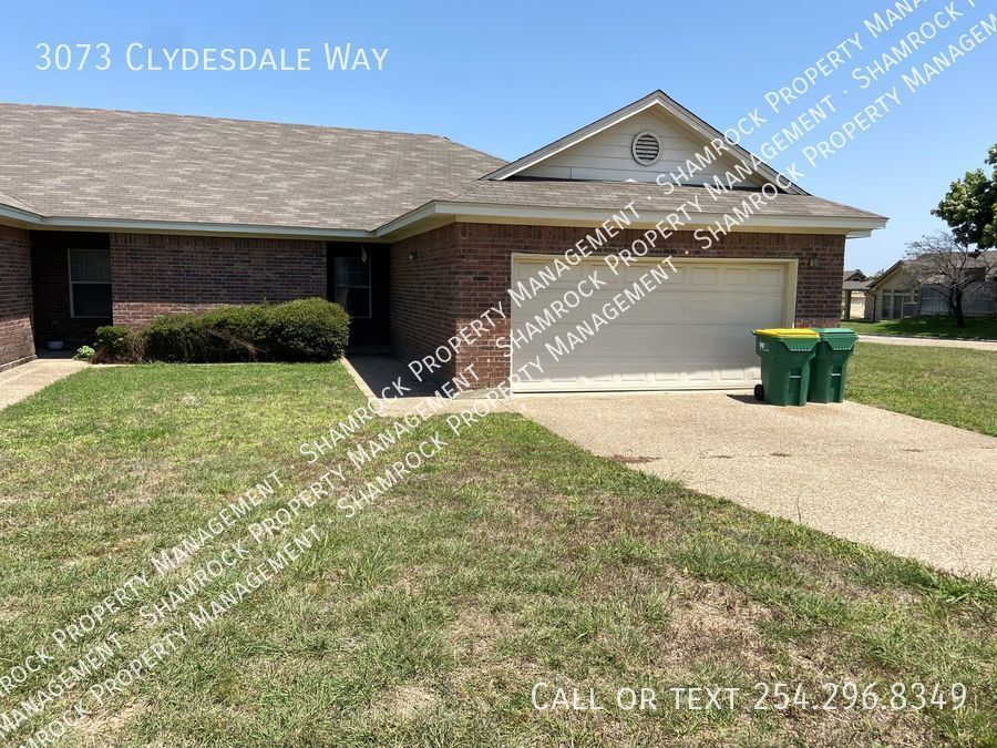 Surrey Ridge Duplex in Midway ISD! House for Rent in Robinson, TX