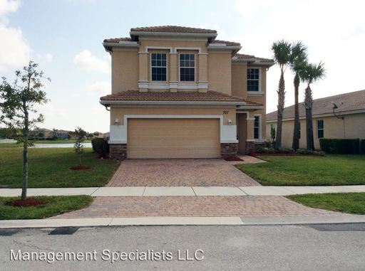 Foto principal - 707 NW Leonardo Cir