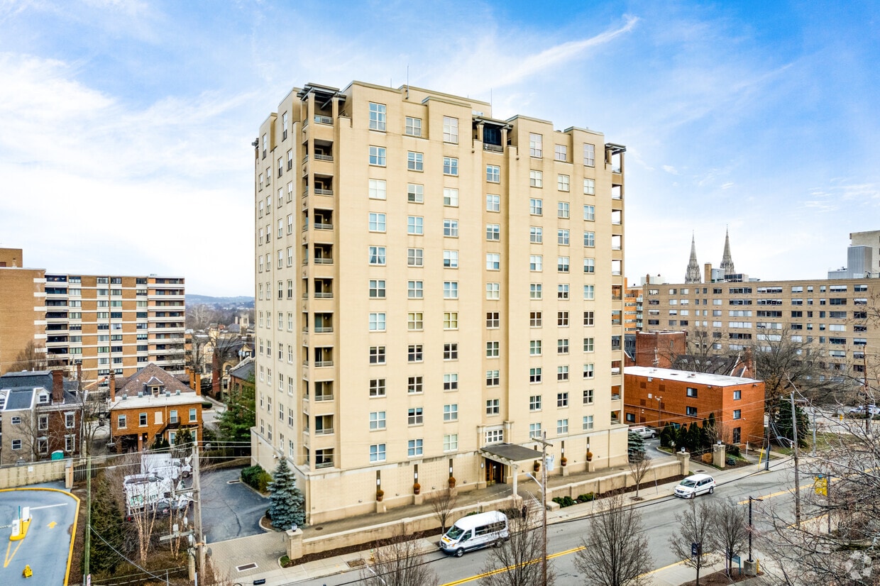 The Madison on Bellefield Apartments in Pittsburgh, PA