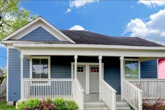 Building Photo - 5514 Barremore St