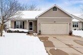 Foto principal - 926 Harper Dr