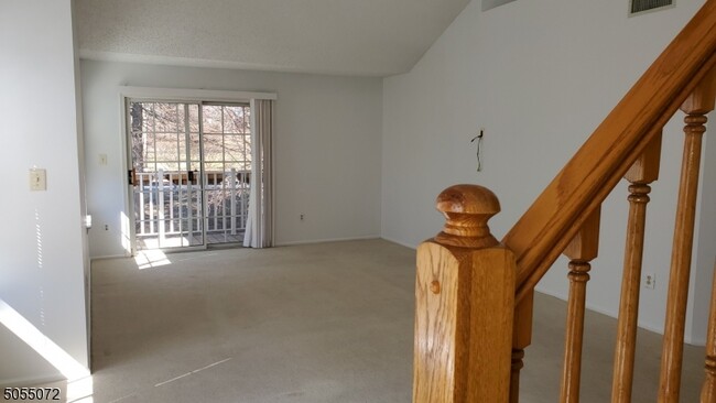 Building Photo - 1305 Paddington Rd