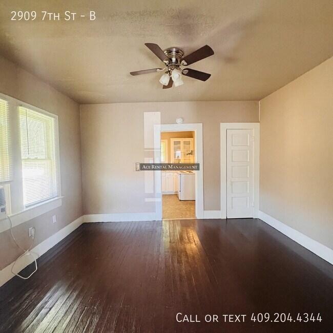 Foto del edificio - 2909 7th St