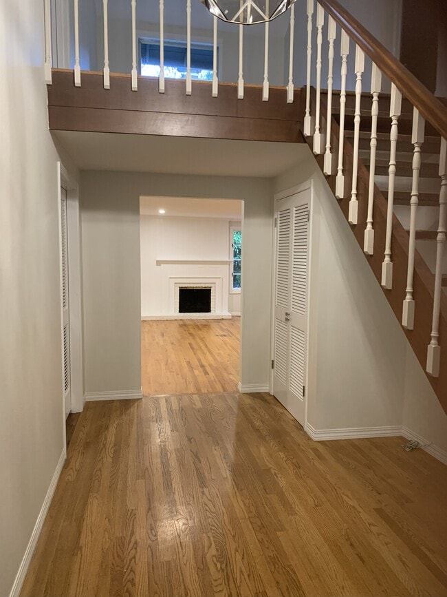 Building Photo - 1760 SW 90th Ave