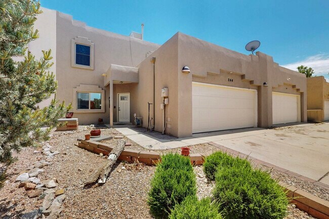 Foto del edificio - 244 Glenridge Park Ln NE