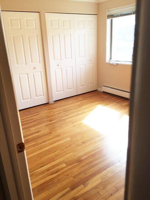 Building Photo - 1225 Island Dr