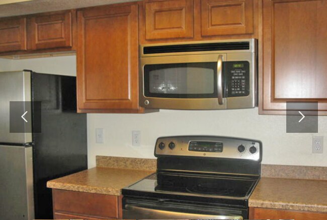 Building Photo - 2200 Panther Trail