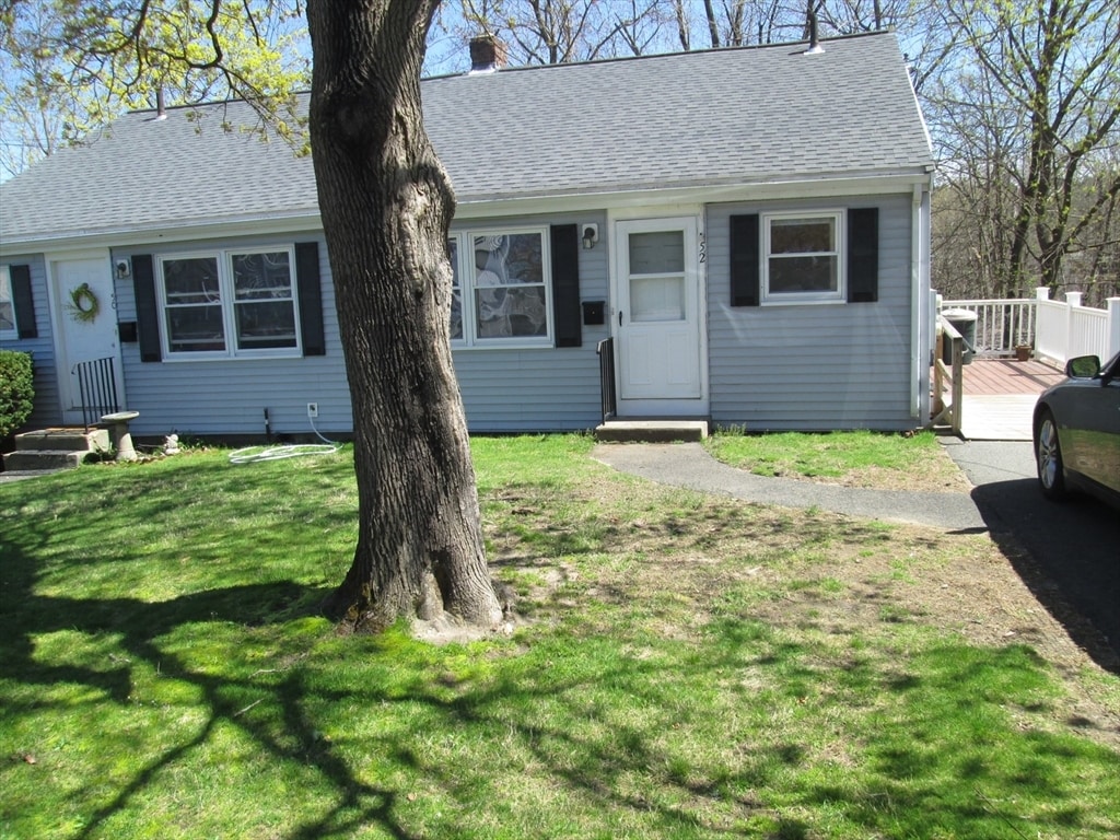 Primary Photo - 52 Spring St