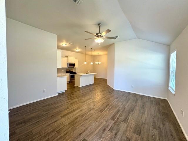 Building Photo - 2401 Northcreek Ln