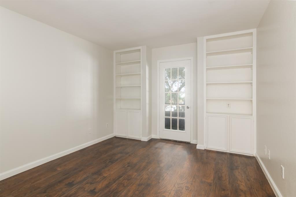 Foto principal - 10555 Turtlewood Ct