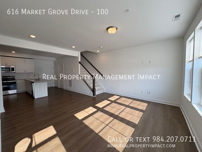 Foto del edificio - 616 Mkt Grv Dr