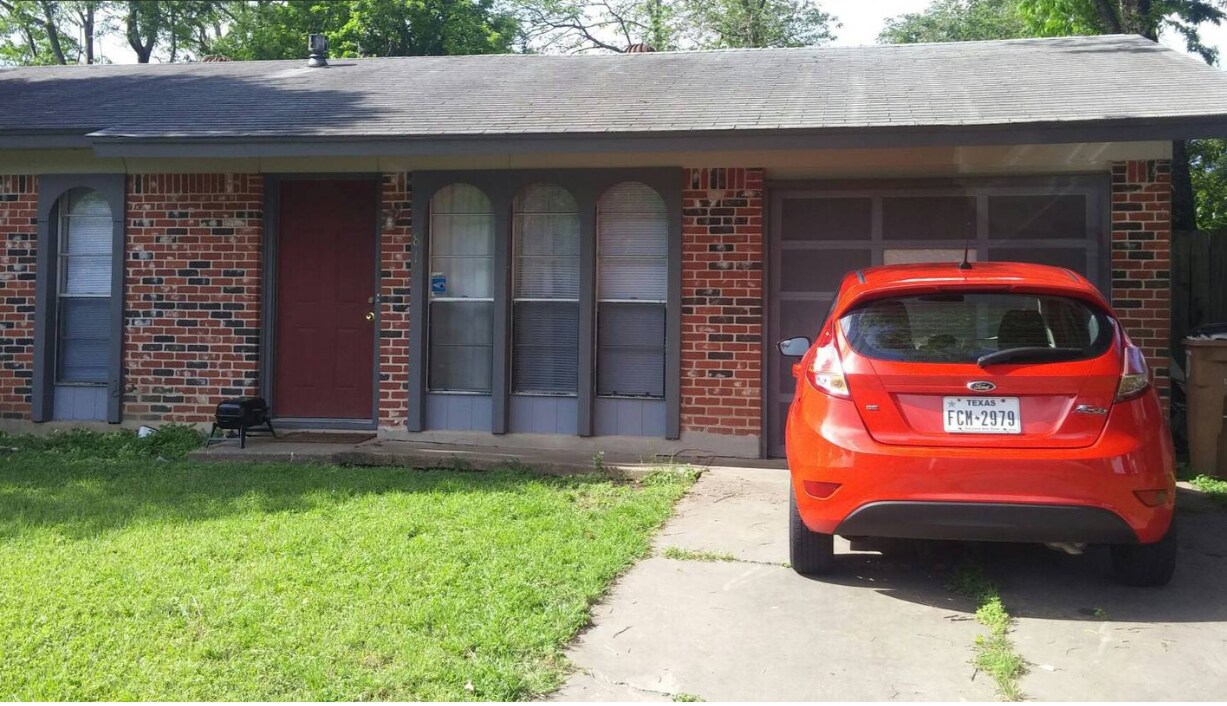 Building Photo - 819 Turtle Creek Blvd