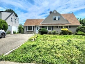 Building Photo - 60 Barrister Rd