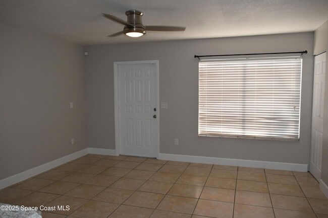 Foto del edificio - 1657 Norwood St NE