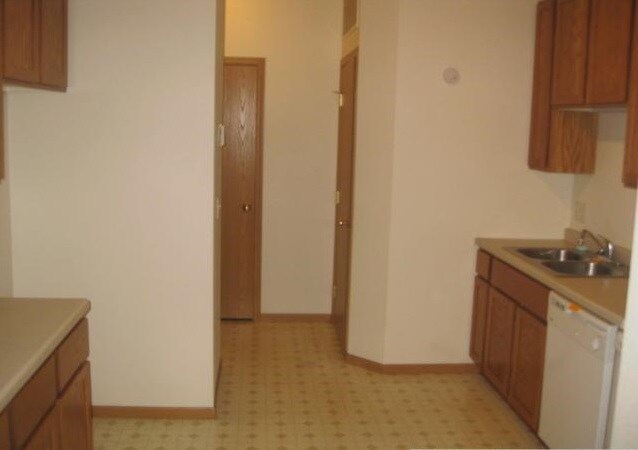 Building Photo - 46 Bridgewater Trl