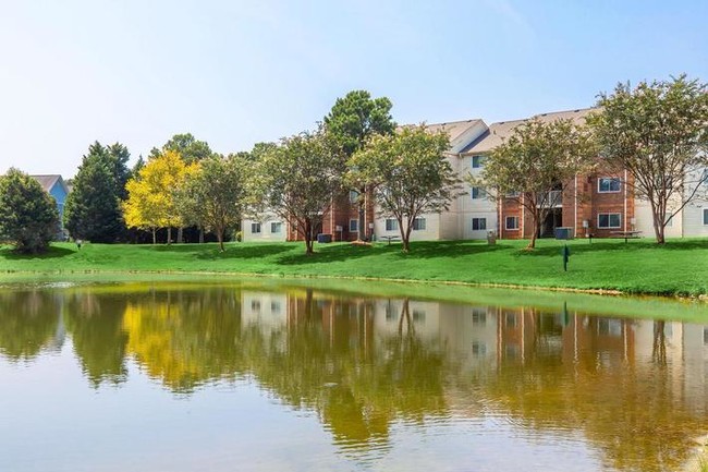 Building Photo - Kings Landing Apartments