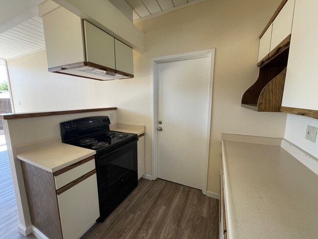Foto del edificio - Gorgeous Upgraded Home Available Now!