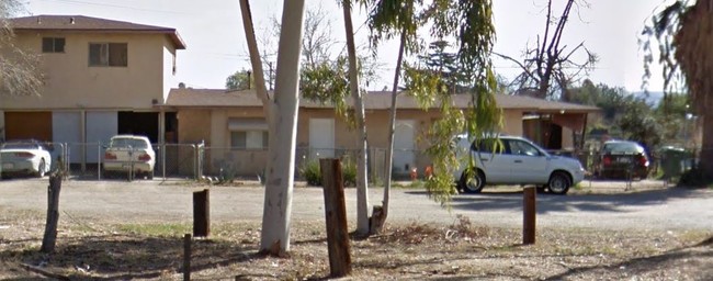 Building Photo - 23768 Hemlock Ave