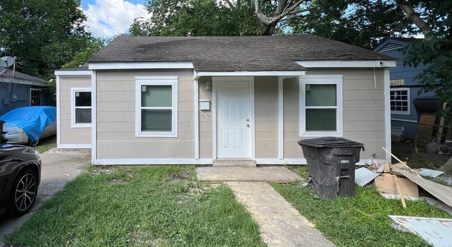 Photo - 5152 Enterprise St House