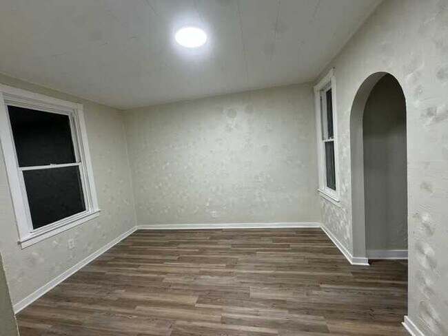 Foto del edificio - Newly Renovated Section 8 Friendly Home