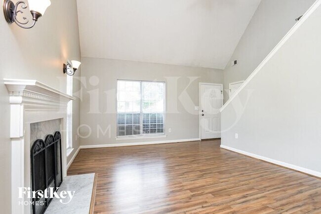 Building Photo - 152 Laurel Woods Dr