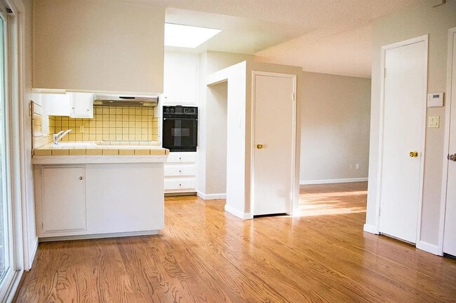 Foto del edificio - 2956 Terilyn St