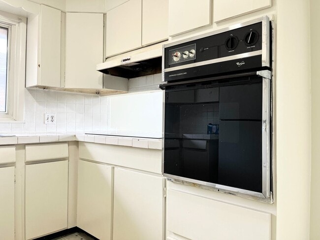 Building Photo - Parker Heights Apartments