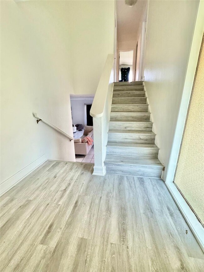 Foto del edificio - 3424 Spring Bluff Pl