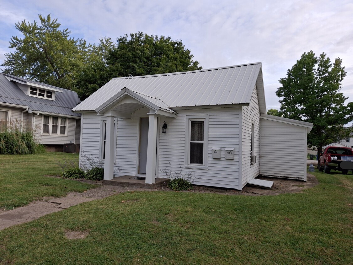 Primary Photo - 1530 Washington St