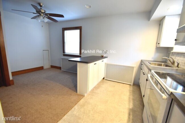 Building Photo - 2 br, 1.5 bath House - 34 S 2nd St