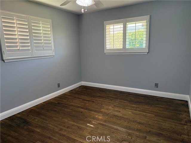 Building Photo - 4561 Mimosa Dr