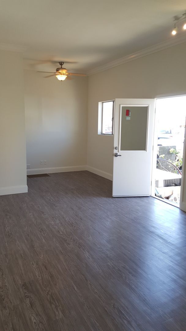 Foto del edificio - LA MESA VILLAGE- 1BR/1.5BA FOR RENT