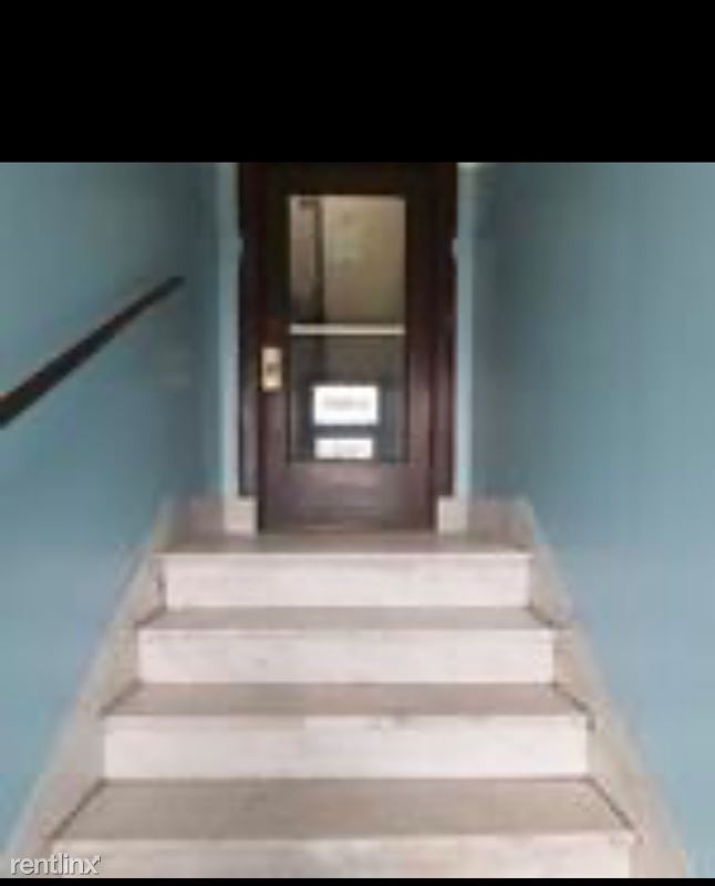 Foto principal - 3 br, 1 bath Apartment - 7511 S Ridgeland Ave
