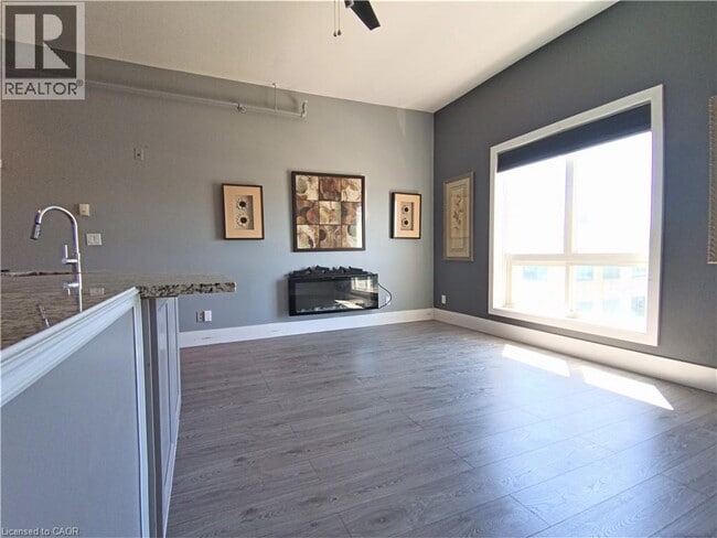 Photo du bâtiment - 150 Colborne St