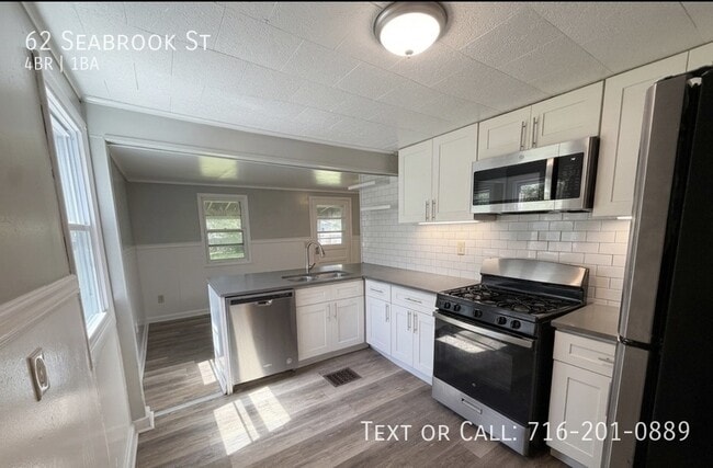 Building Photo - 62 Seabrook St