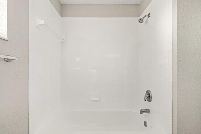 Foto del edificio - 3 Bedroom Home