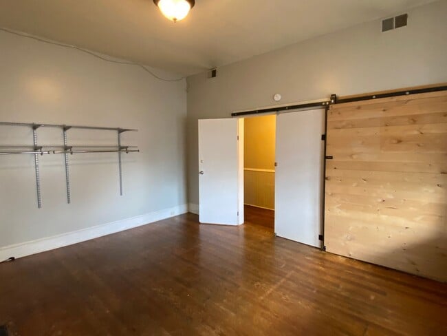 Photo - 1263 W Cary St Apartment