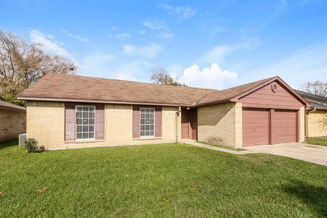 Building Photo - 3446 Hombly Rd