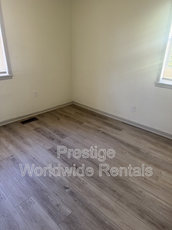 Building Photo - 2726 Lumpkin Ct