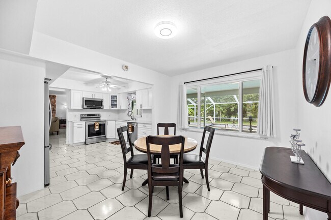Foto del edificio - 1742 W Terrace Dr