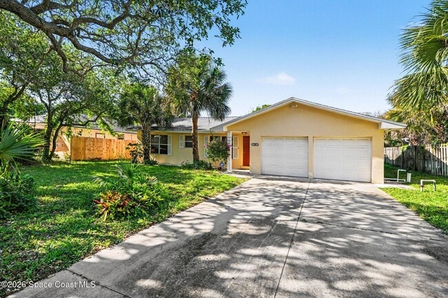 Building Photo - 108 Delvalle St
