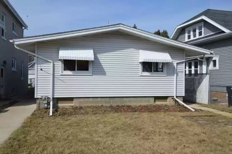 2052 Thurston Ave, Racine, WI 53403 House Rental in Racine, WI