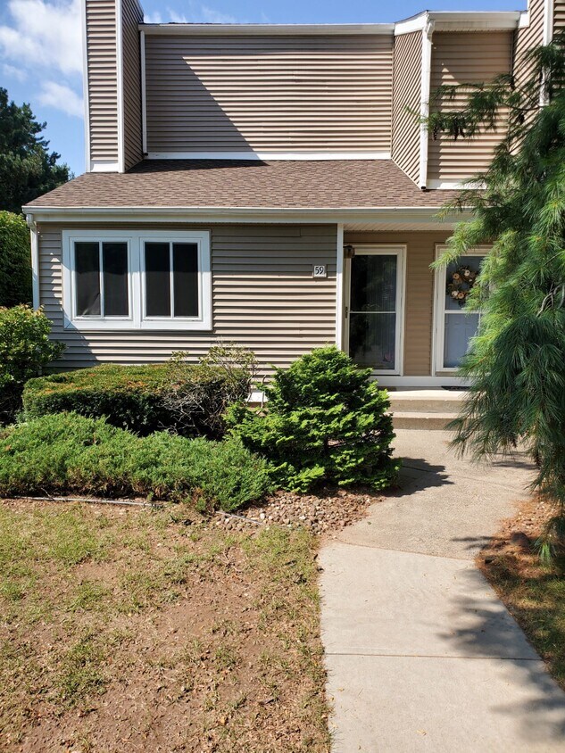 60 old town Rd, Vernon, CT 06066 Condo for Rent in Vernon, CT