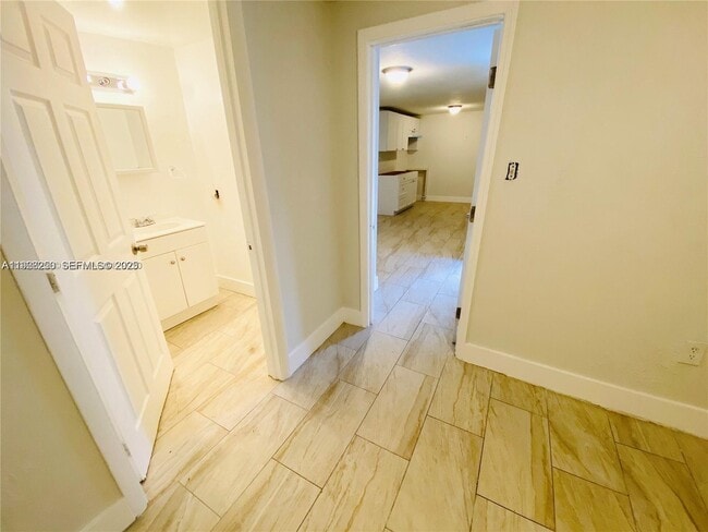 Foto del edificio - 2230 NW 51st Terrace