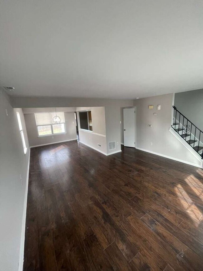 Foto del edificio - Spacious 3-Bedroom, 2.5-Bath Home for Rent in Sicklerville, NJ
