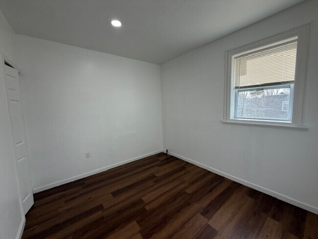 Foto del edificio - 3956 Pennsylvania Ave